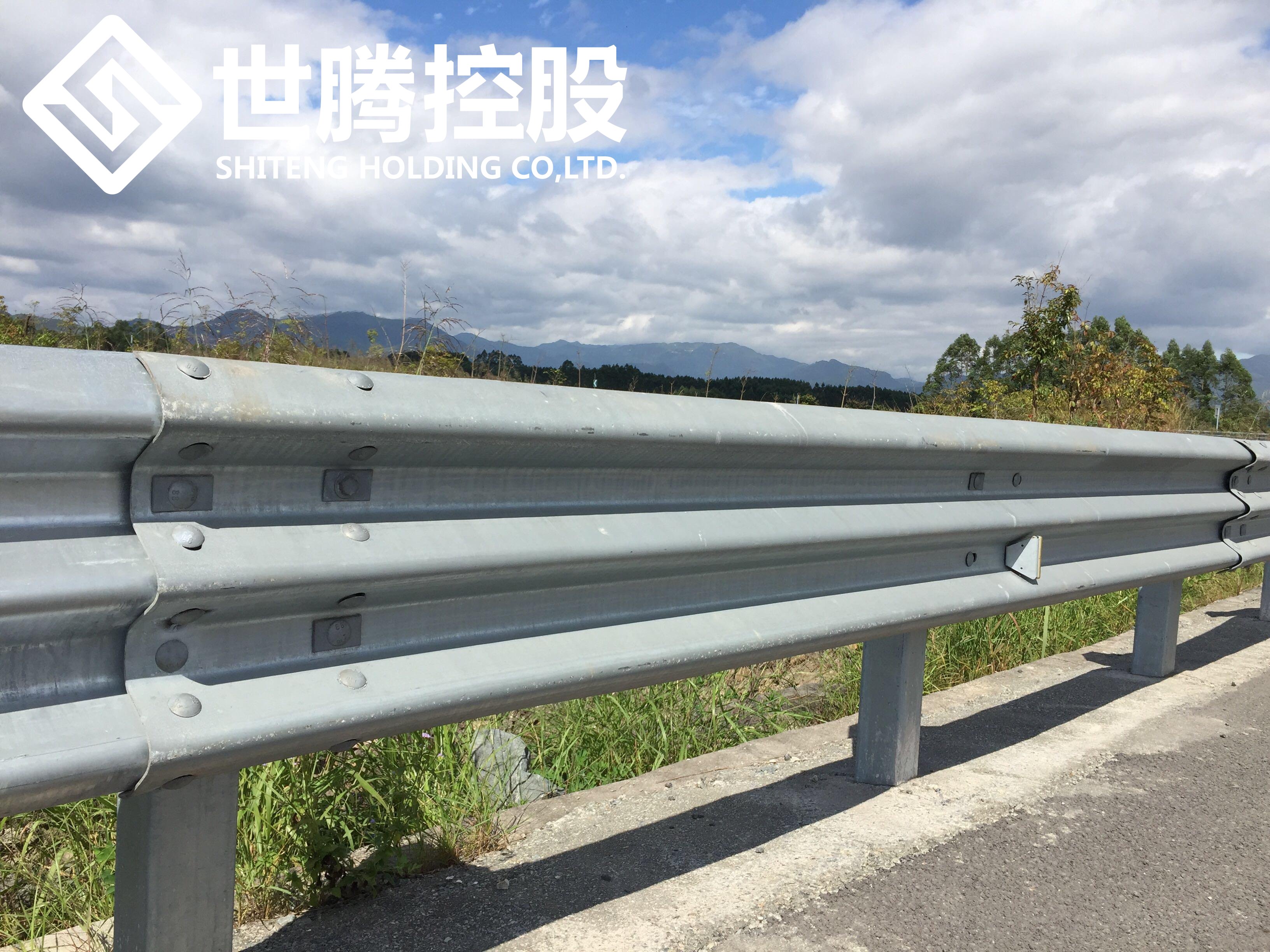 應該如何進行規范化設置道路護欄？